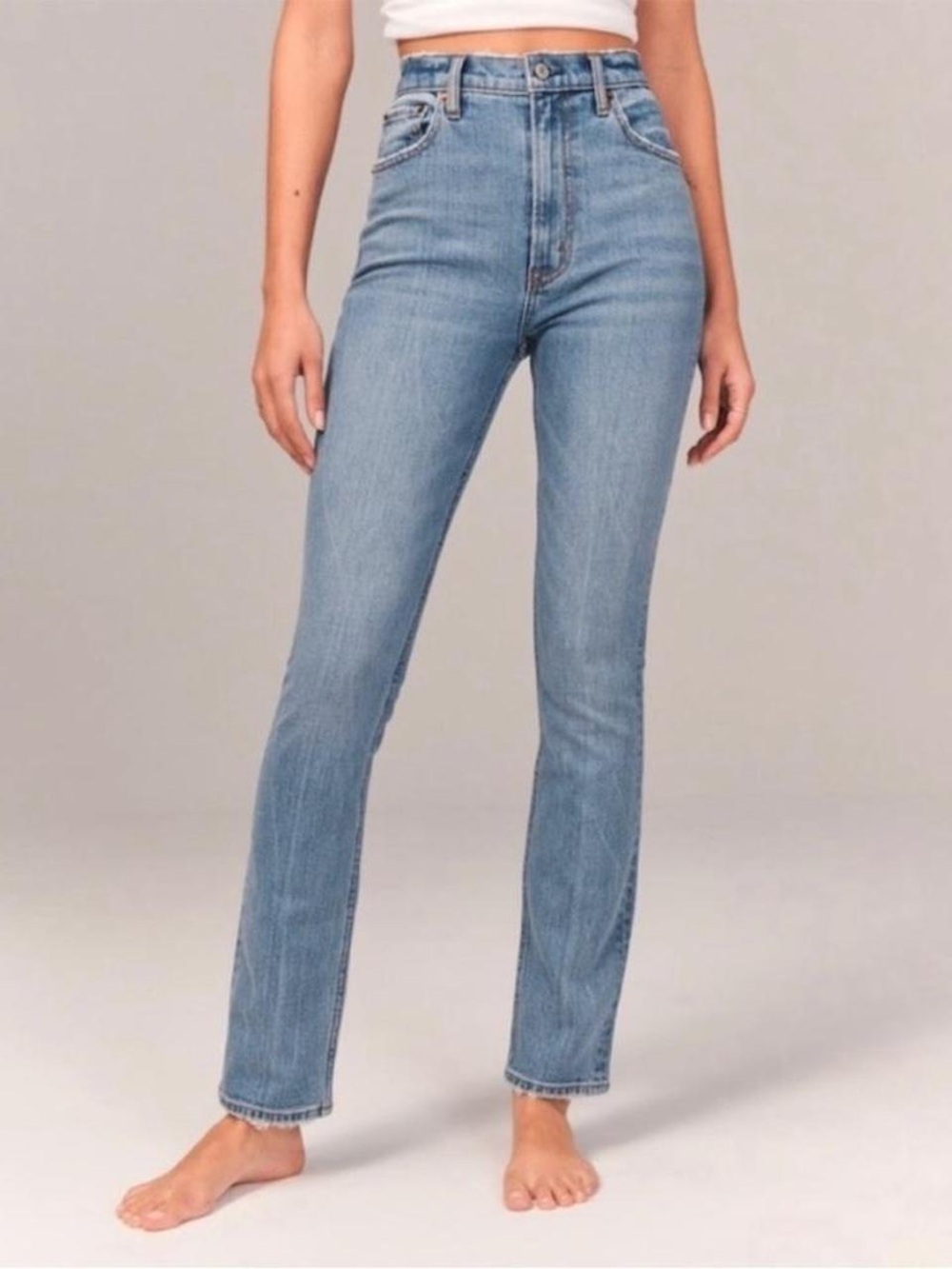 NWT Abercrombie & Fitch The ‘90s Slim Straight Ultra High Rise Jeans